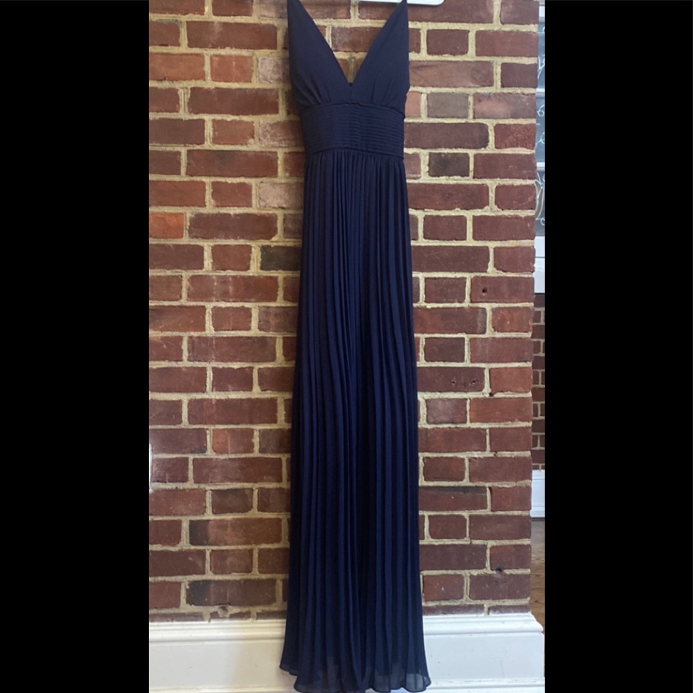 Lulus navy blue size large prom dress. - Picture 3 of 6